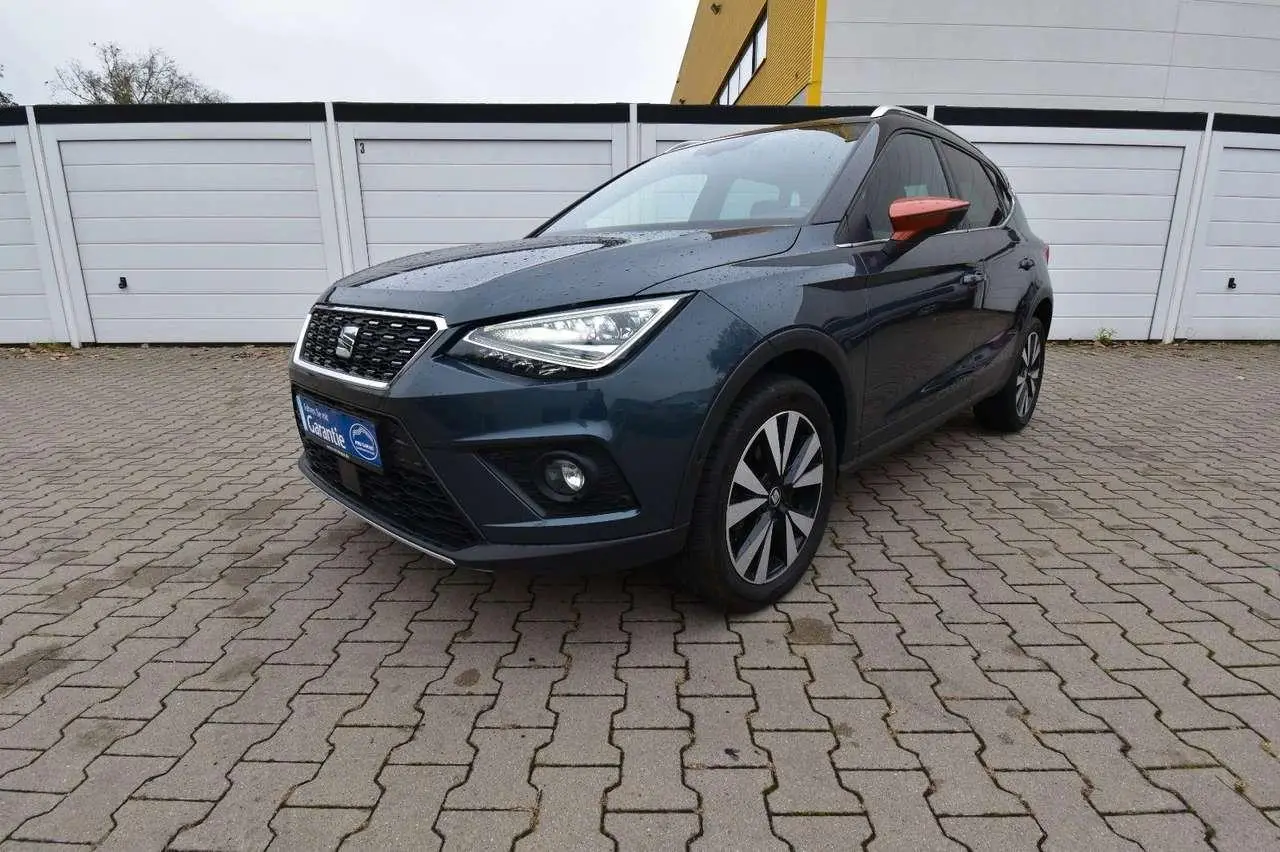 Photo 1 : Seat Arona 2019 Petrol