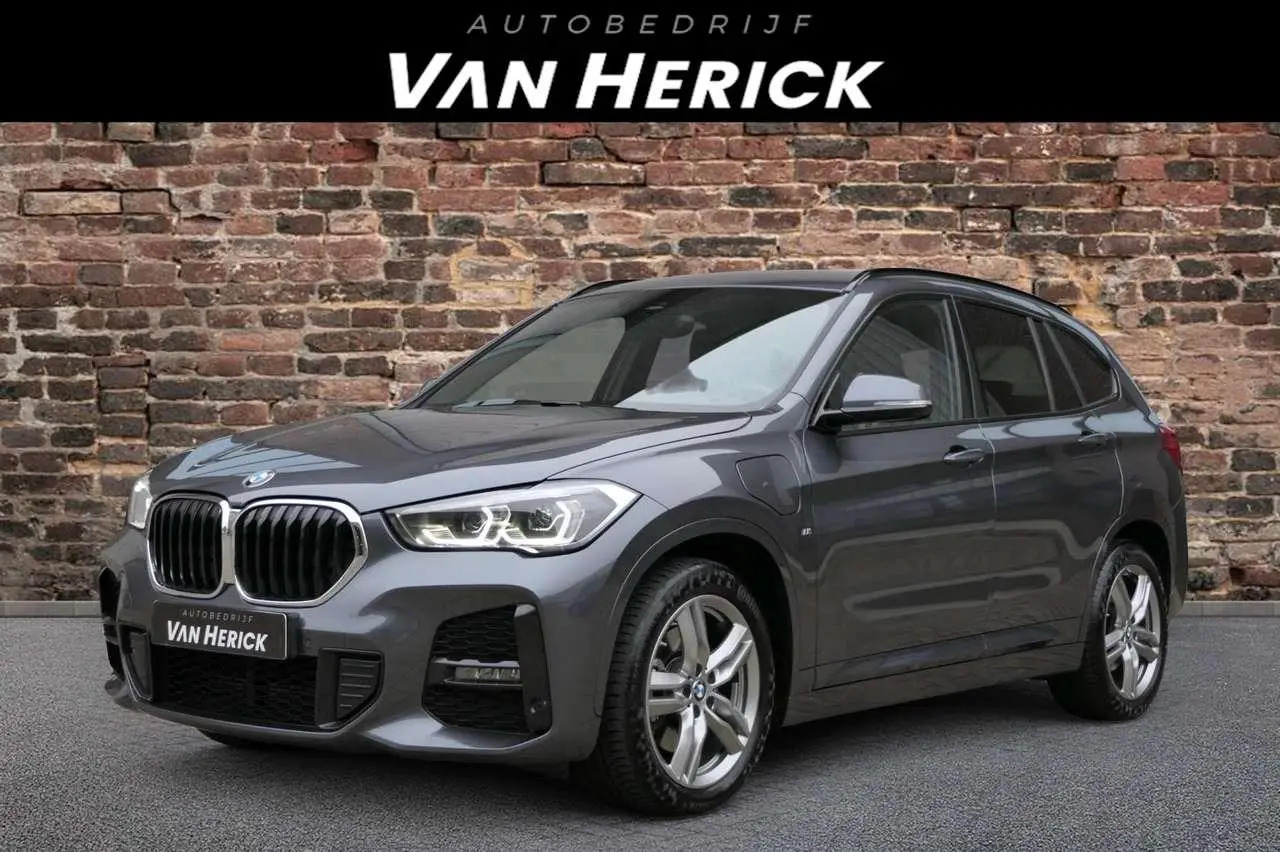 Photo 1 : Bmw X1 2020 Hybride