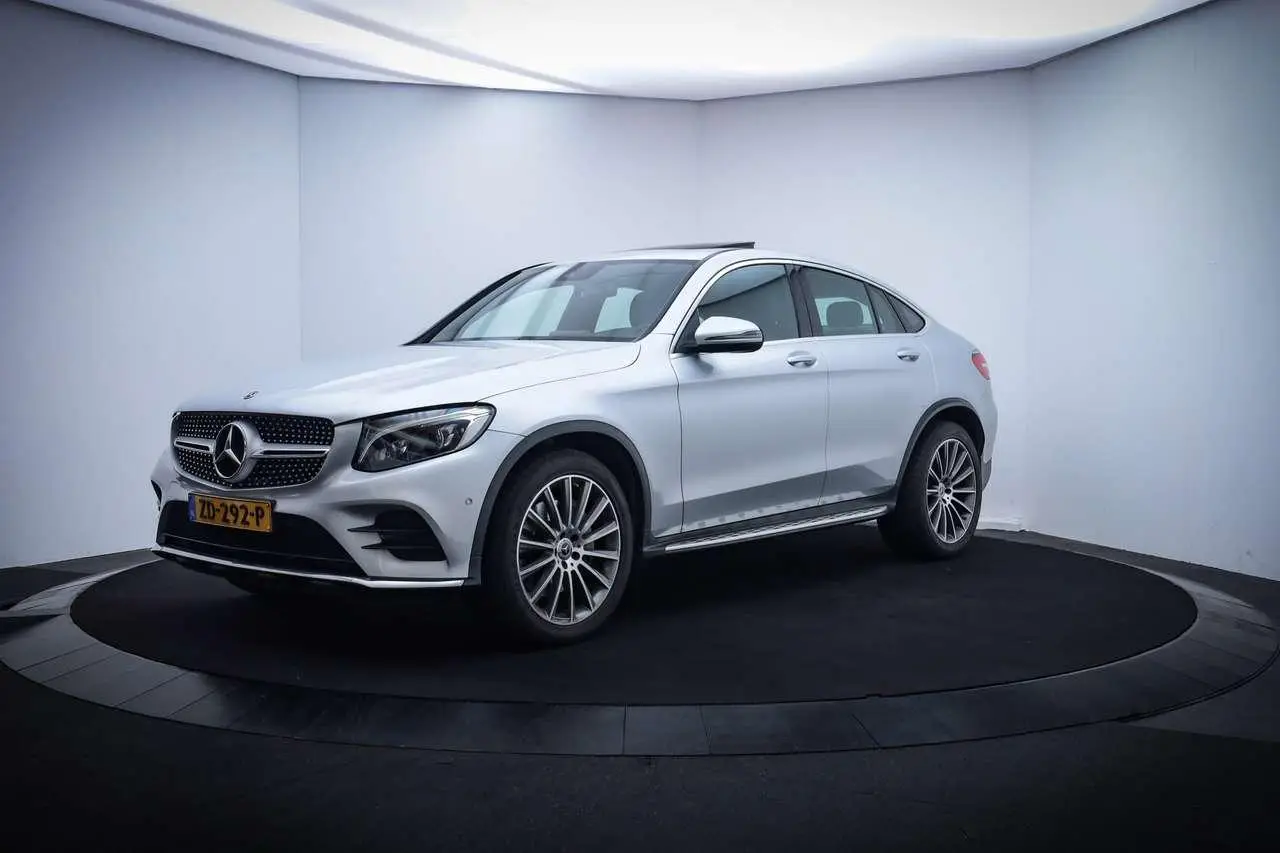 Photo 1 : Mercedes-benz Classe Glc 2019 Petrol