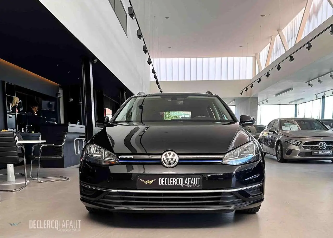 Photo 1 : Volkswagen Golf 2019 Autres