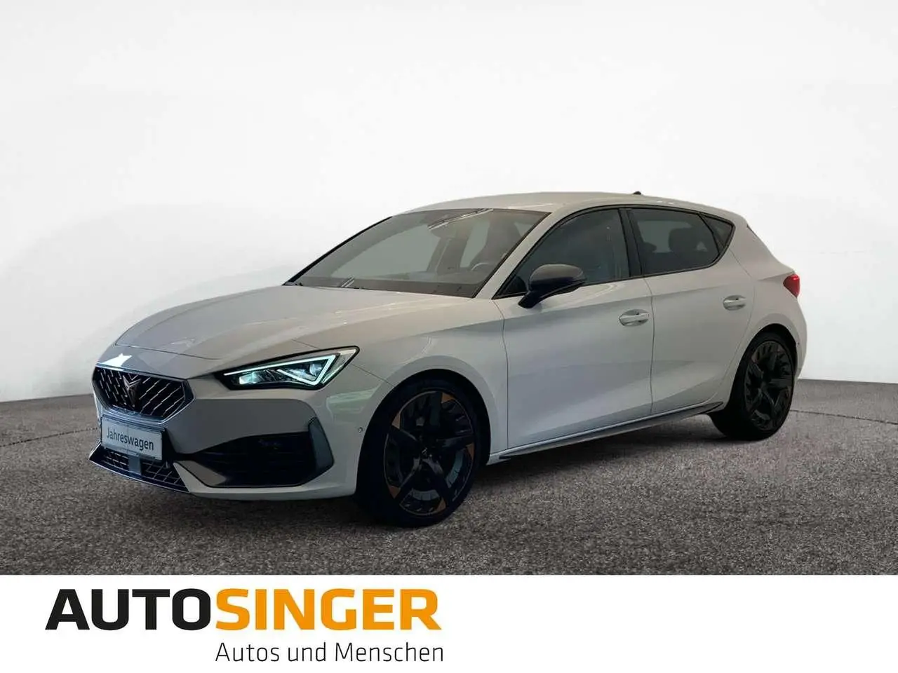 Photo 1 : Cupra Leon 2022 Petrol