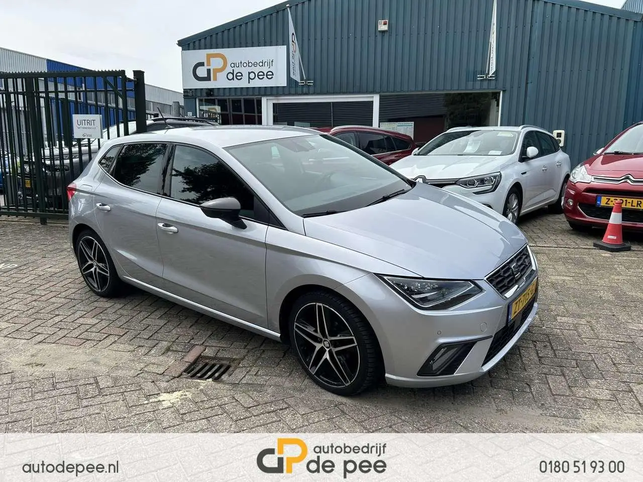 Photo 1 : Seat Ibiza 2019 Petrol