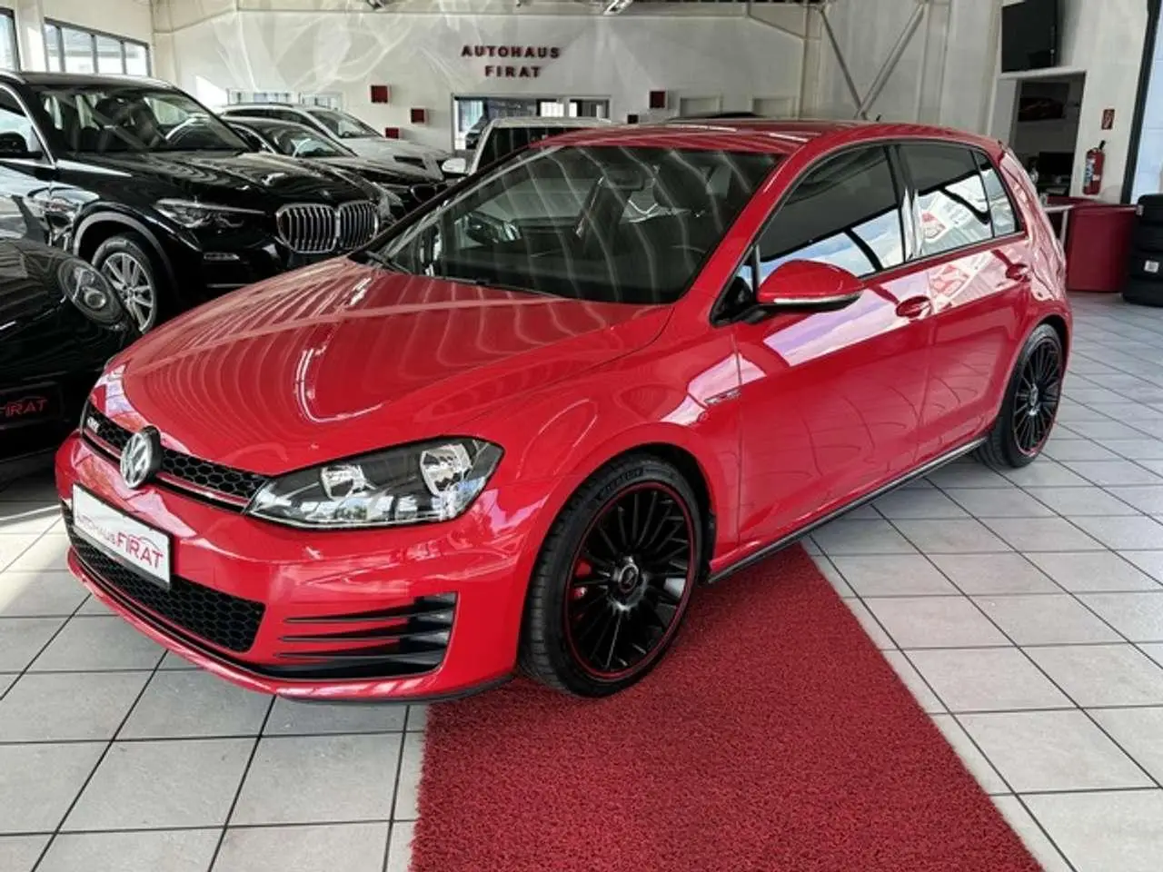 Photo 1 : Volkswagen Golf 2015 Petrol