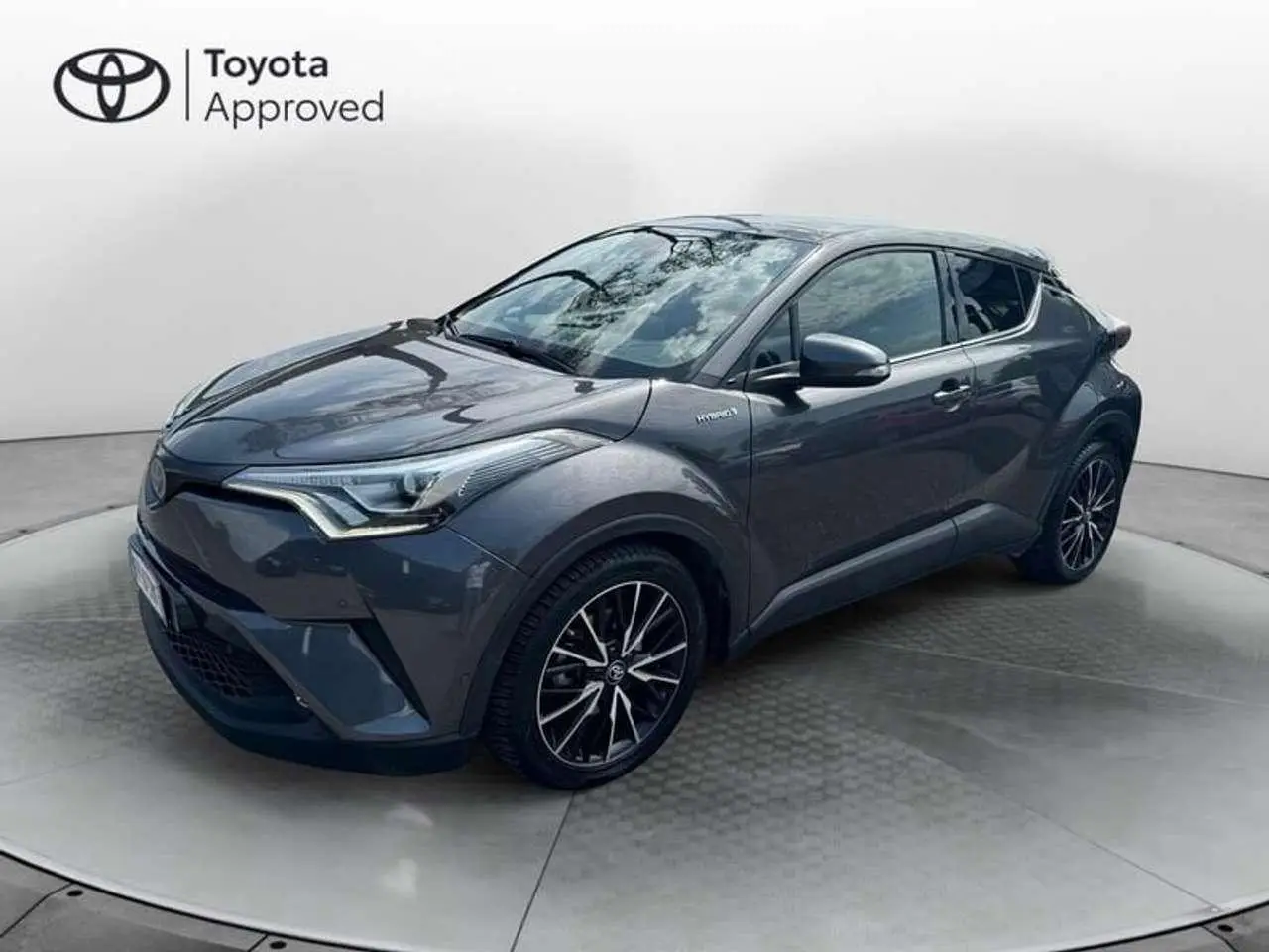 Photo 1 : Toyota C-hr 2018 Hybrid