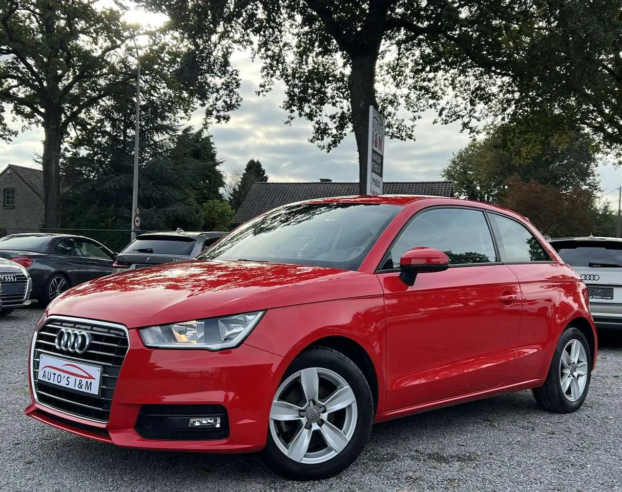 Photo 1 : Audi A1 2016 Petrol