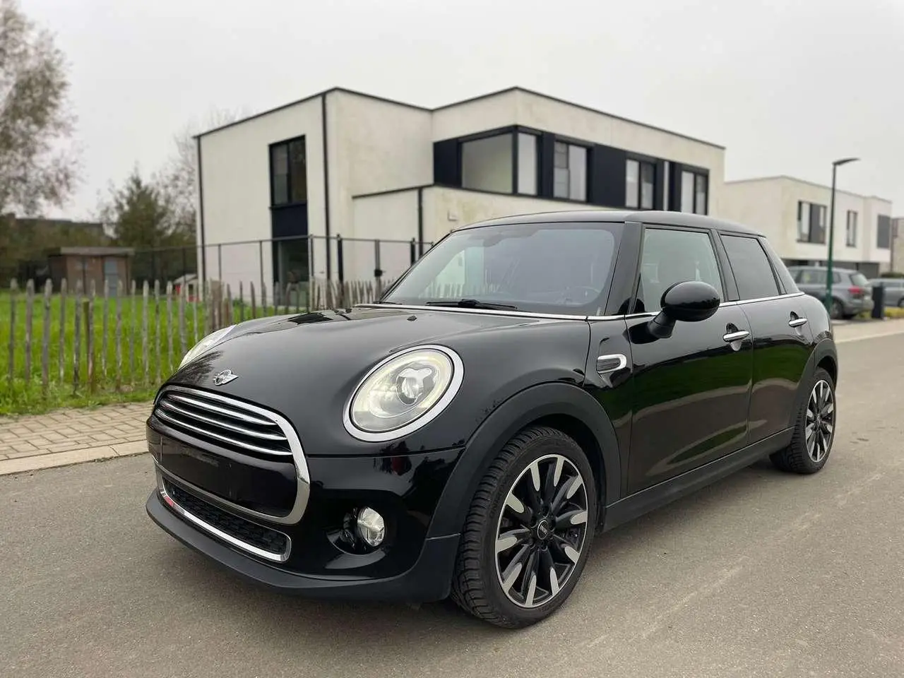 Photo 1 : Mini One 2018 Diesel