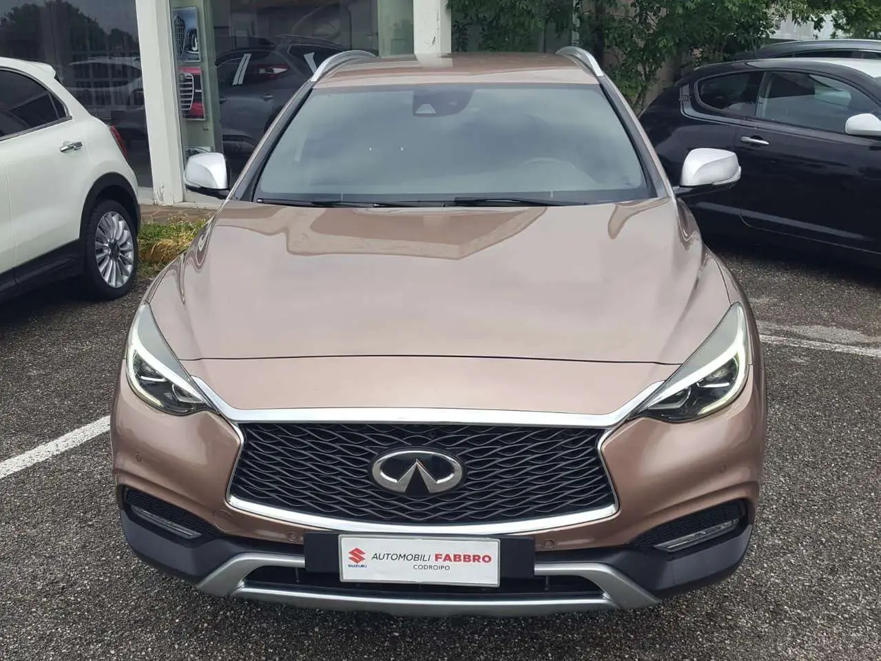 Photo 1 : Infiniti Qx30 2018 Diesel