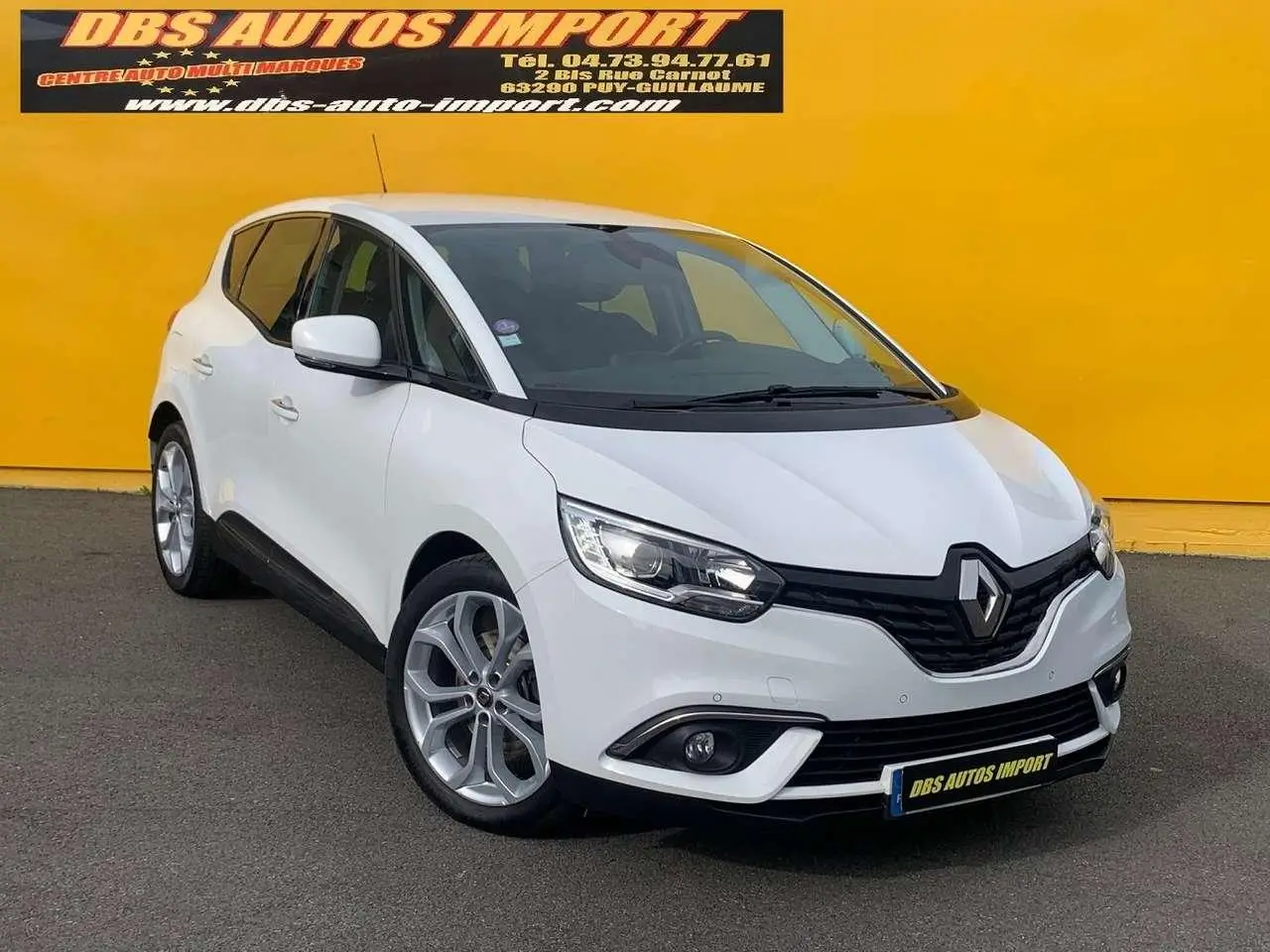 Photo 1 : Renault Scenic 2019 Essence