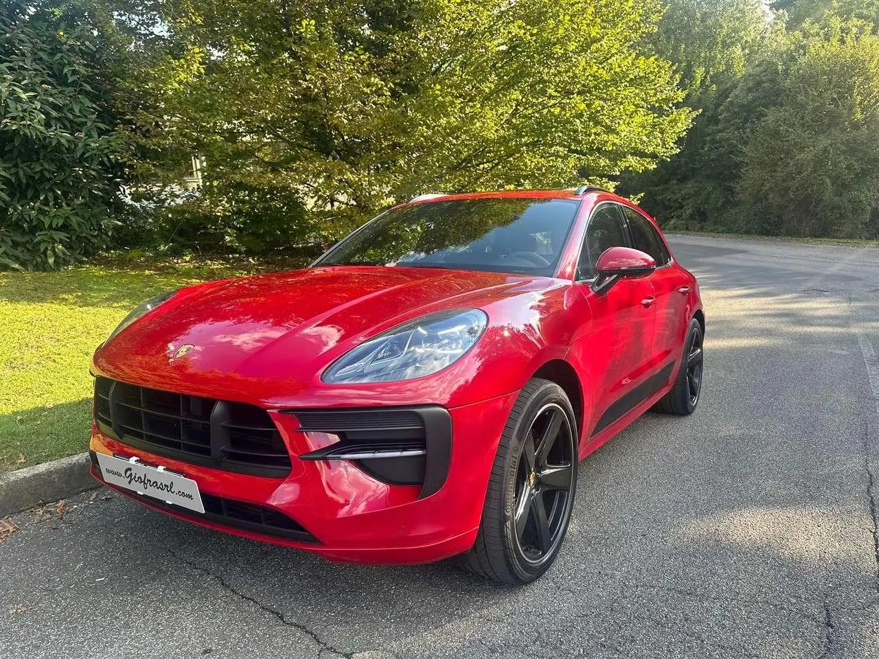 Photo 1 : Porsche Macan 2019 Essence