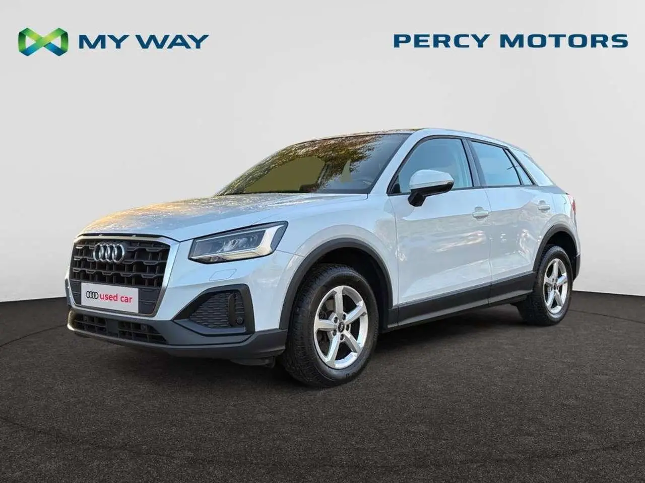 Photo 1 : Audi Q2 2021 Petrol