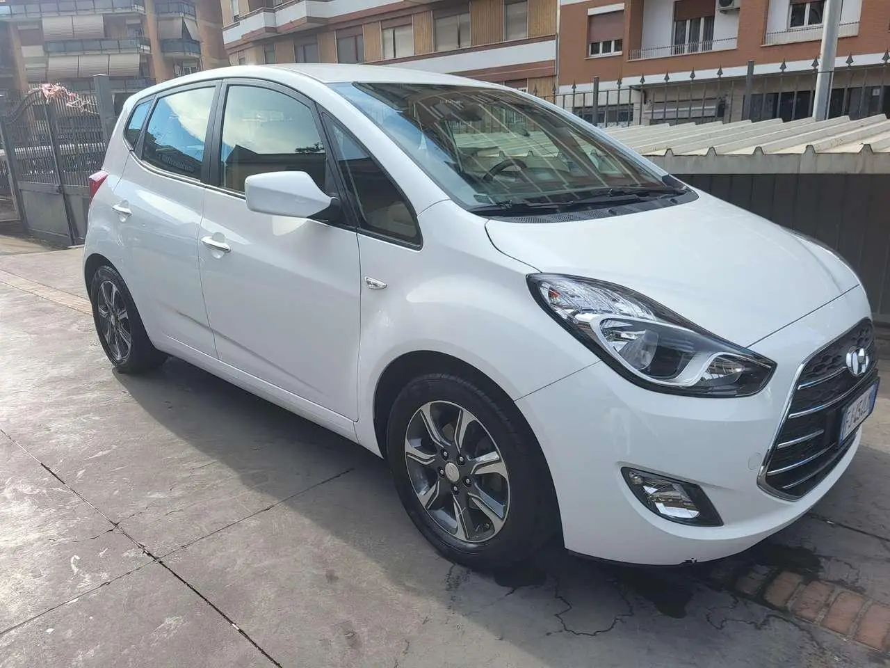 Photo 1 : Hyundai Ix20 2017 GPL