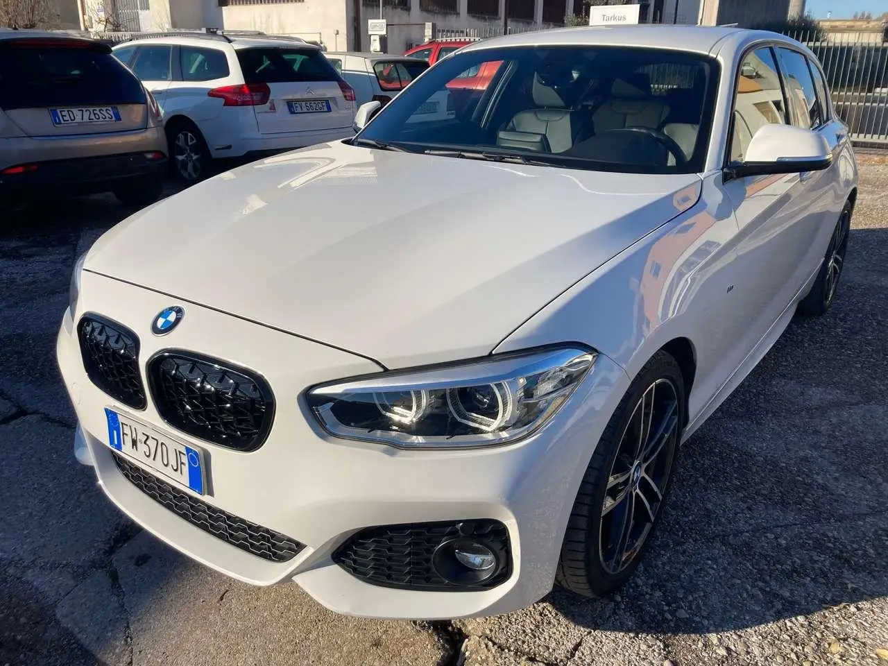 Photo 1 : Bmw Serie 1 2019 Diesel