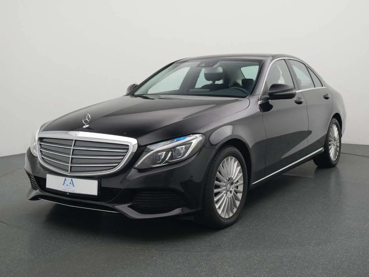 Photo 1 : Mercedes-benz Classe C 2016 Petrol