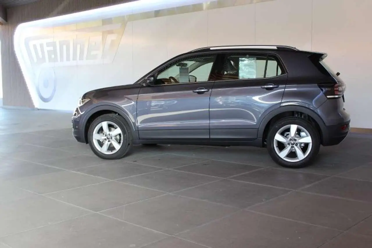 Photo 1 : Volkswagen T-cross 2024 Petrol