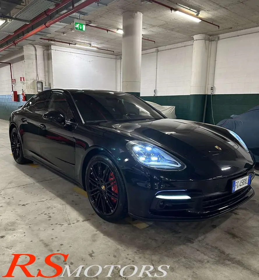 Photo 1 : Porsche Panamera 2017 Petrol