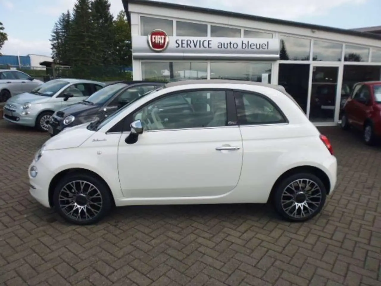 Photo 1 : Fiat 500c 2023 Petrol