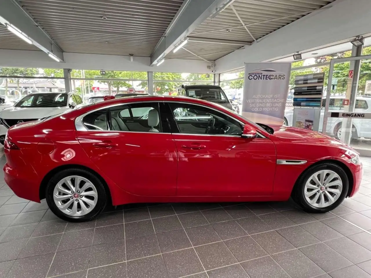 Photo 1 : Jaguar Xe 2021 Diesel