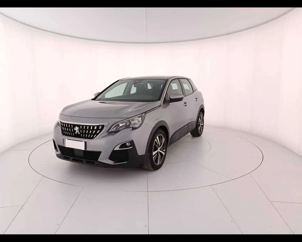 Photo 1 : Peugeot 3008 2017 Diesel