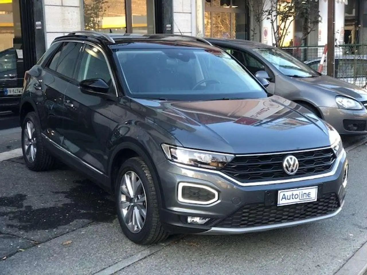 Photo 1 : Volkswagen T-roc 2018 Petrol