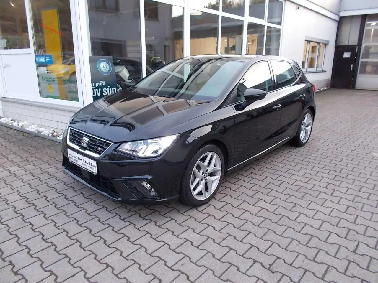 Photo 1 : Seat Ibiza 2019 Petrol