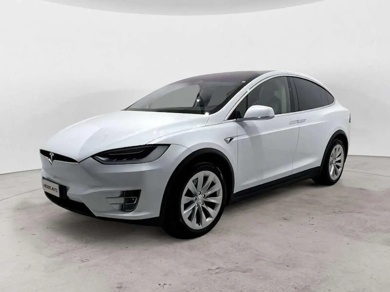 Photo 1 : Tesla Model X 2019 Electric