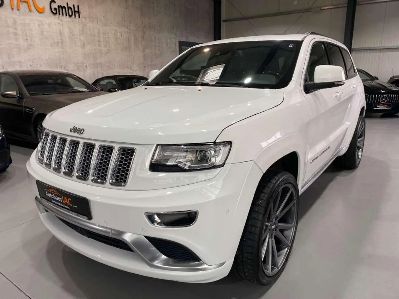 Photo 1 : Jeep Grand Cherokee 2015 Petrol