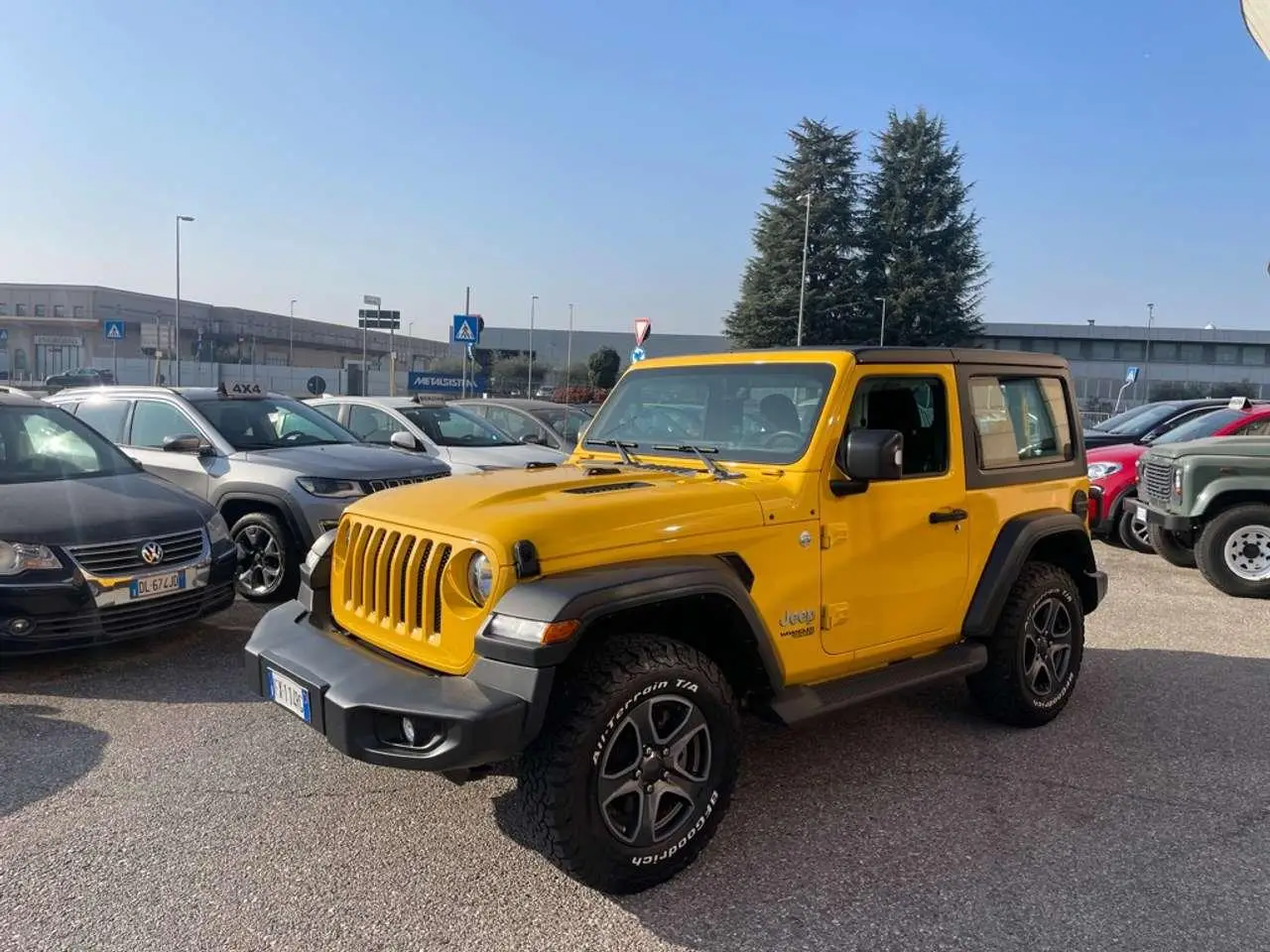 Photo 1 : Jeep Wrangler 2019 Diesel