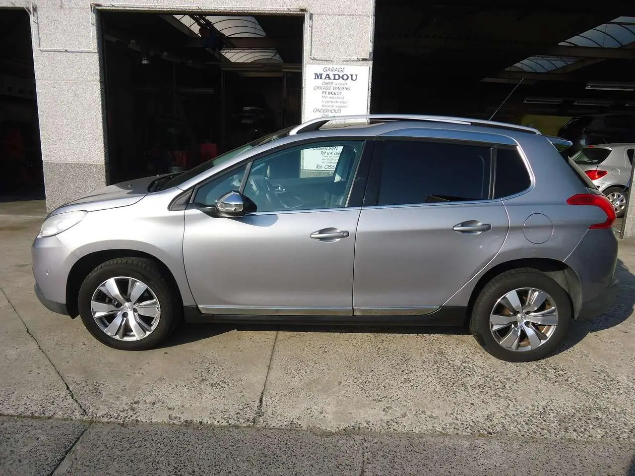 Photo 1 : Peugeot 2008 2016 Petrol