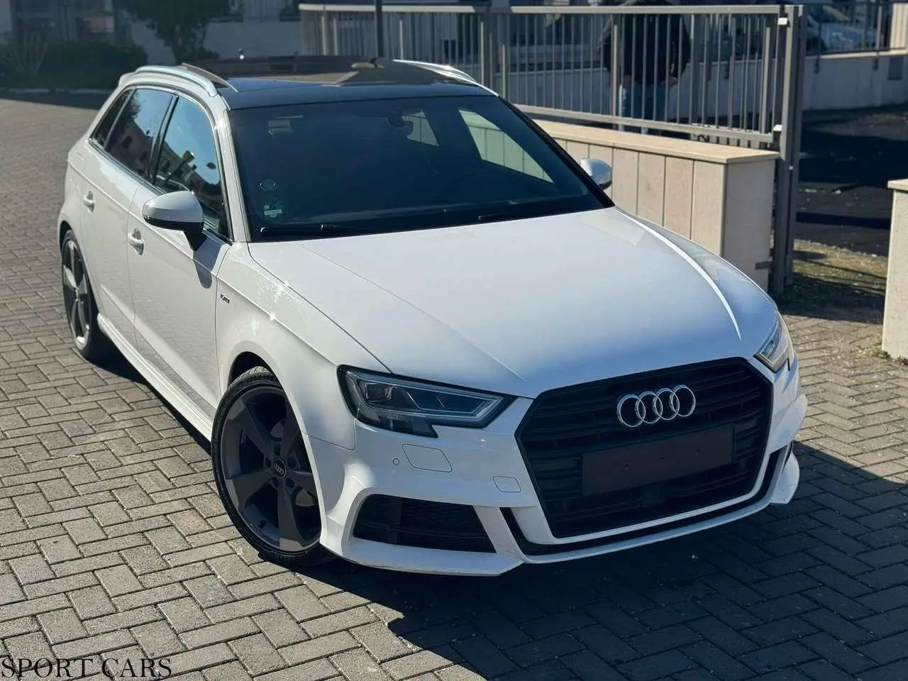 Photo 1 : Audi A3 2017 Diesel