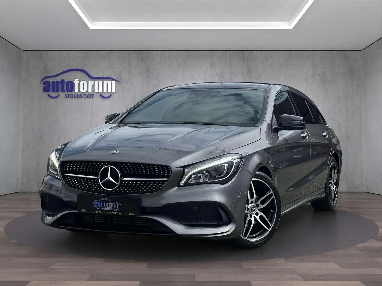 Photo 1 : Mercedes-benz Classe Cla 2019 Essence