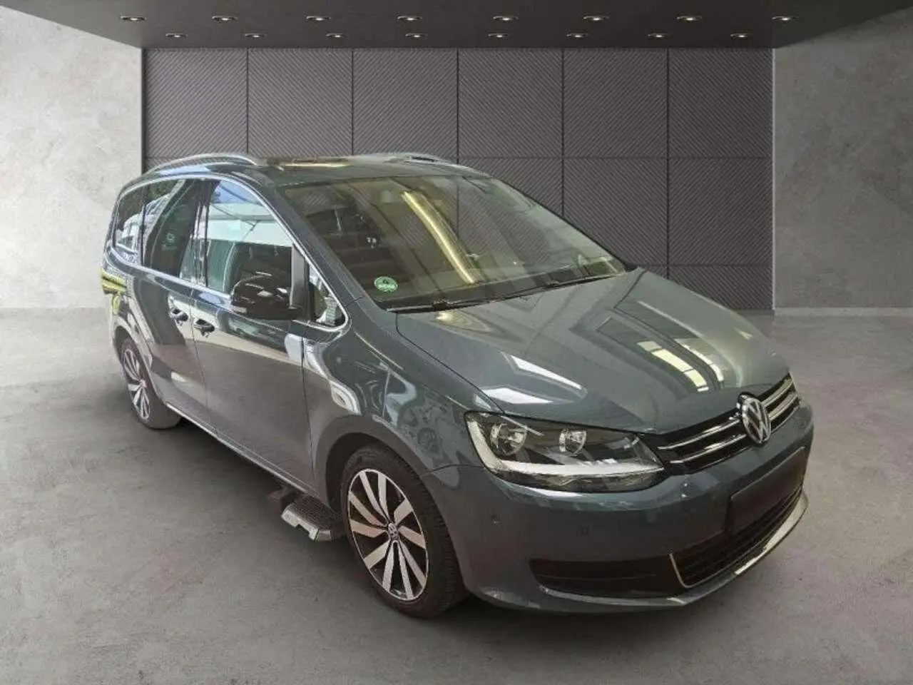 Photo 1 : Volkswagen Sharan 2019 Petrol