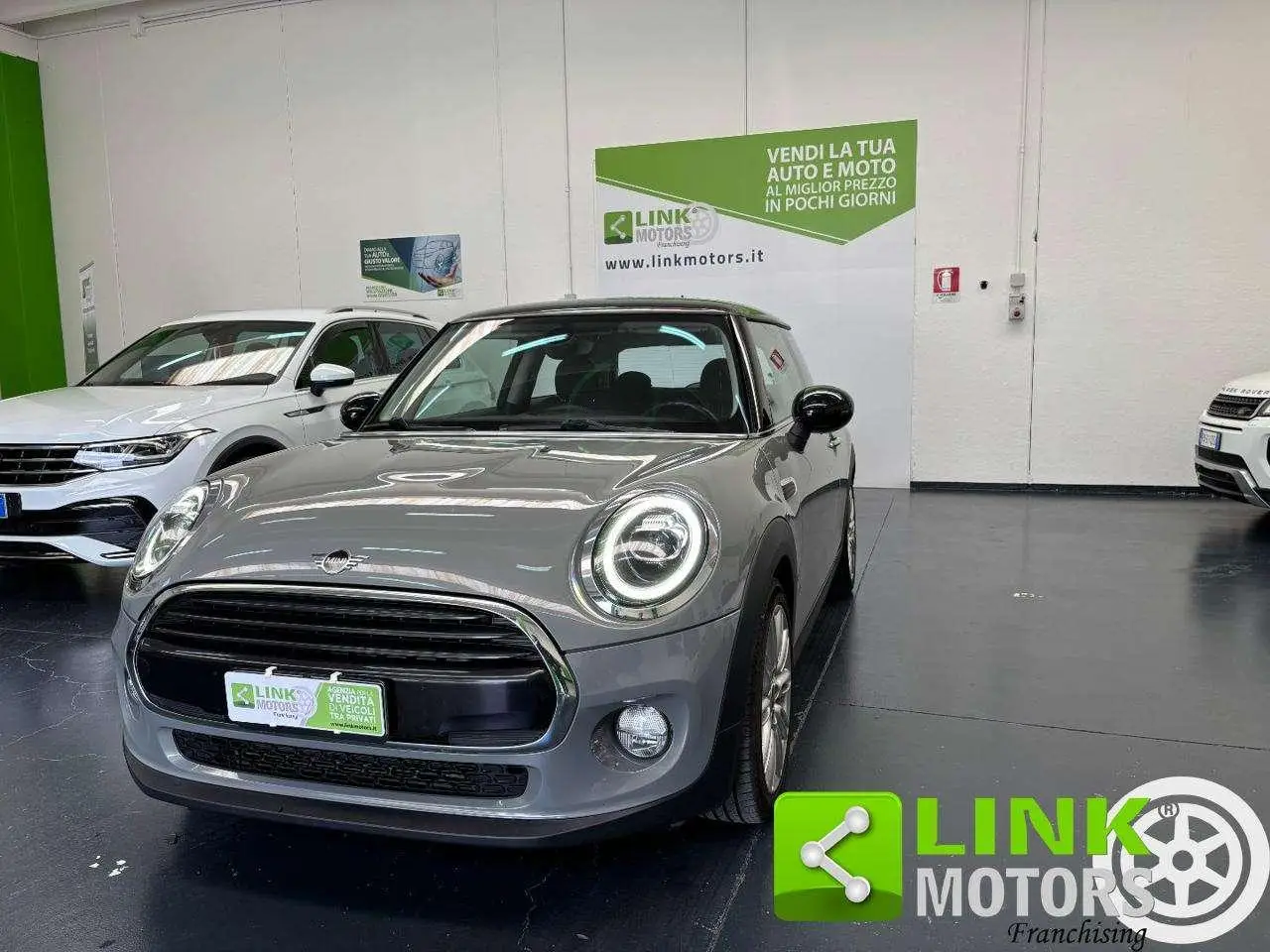 Photo 1 : Mini Cooper 2019 Petrol