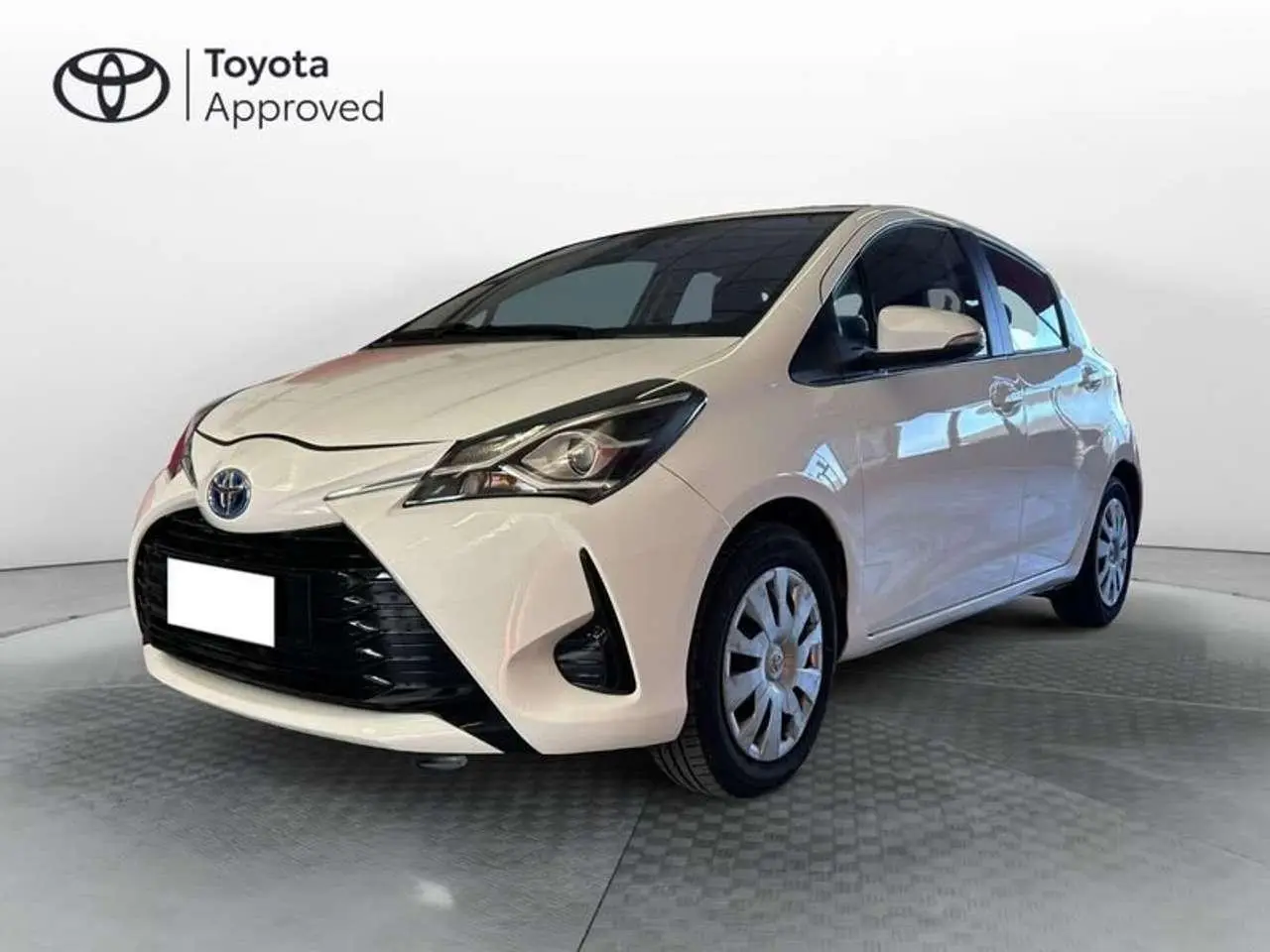 Photo 1 : Toyota Yaris 2017 Hybride