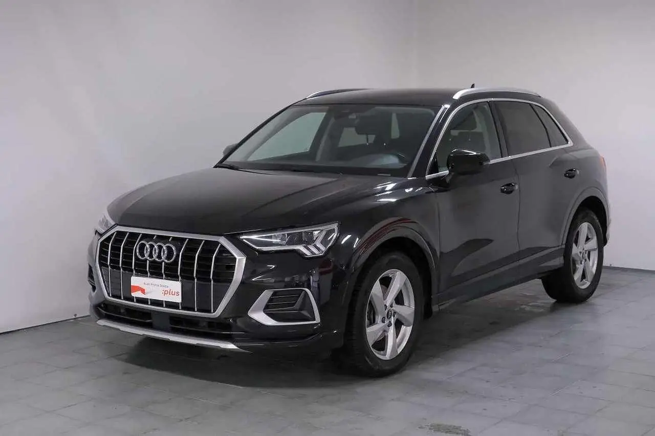 Photo 1 : Audi Q3 2021 Diesel