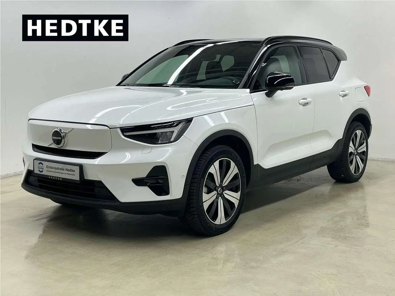 Photo 1 : Volvo Xc40 2022 Electric