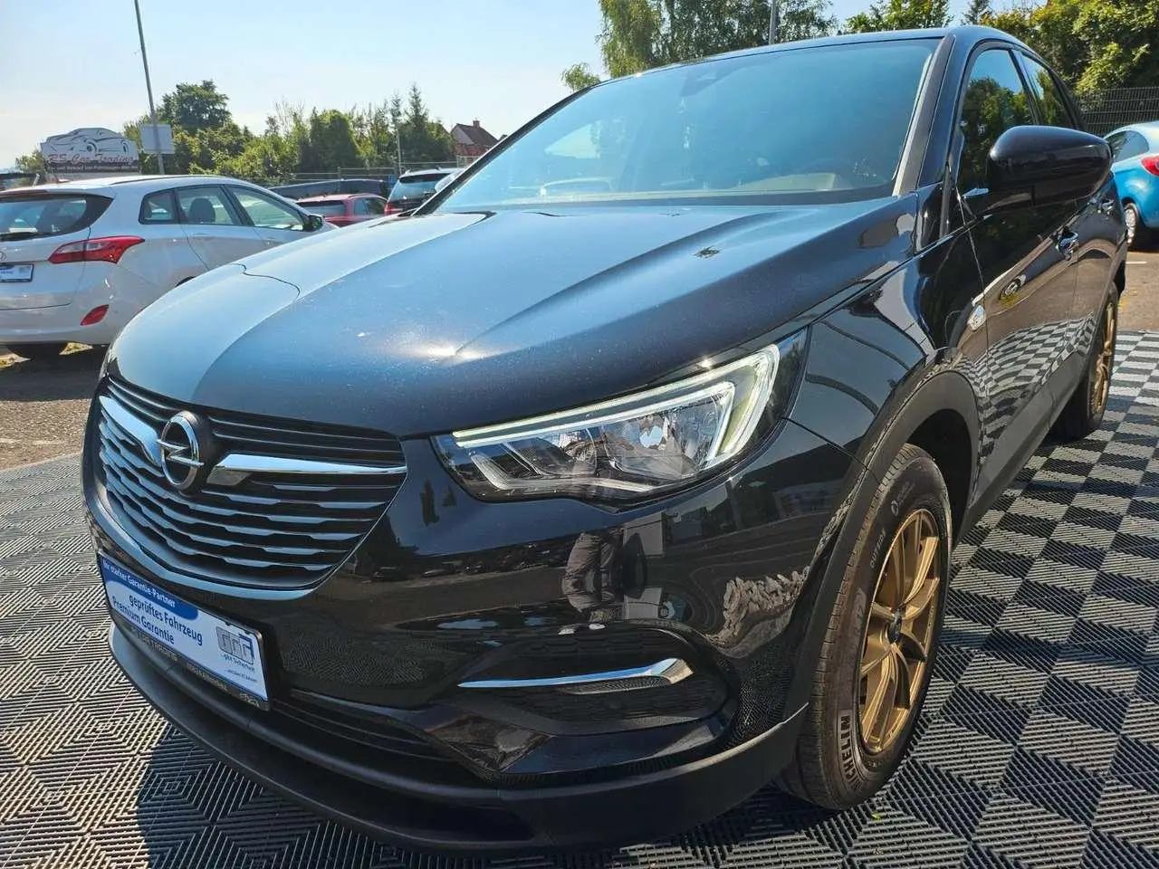 Photo 1 : Opel Grandland 2018 Petrol