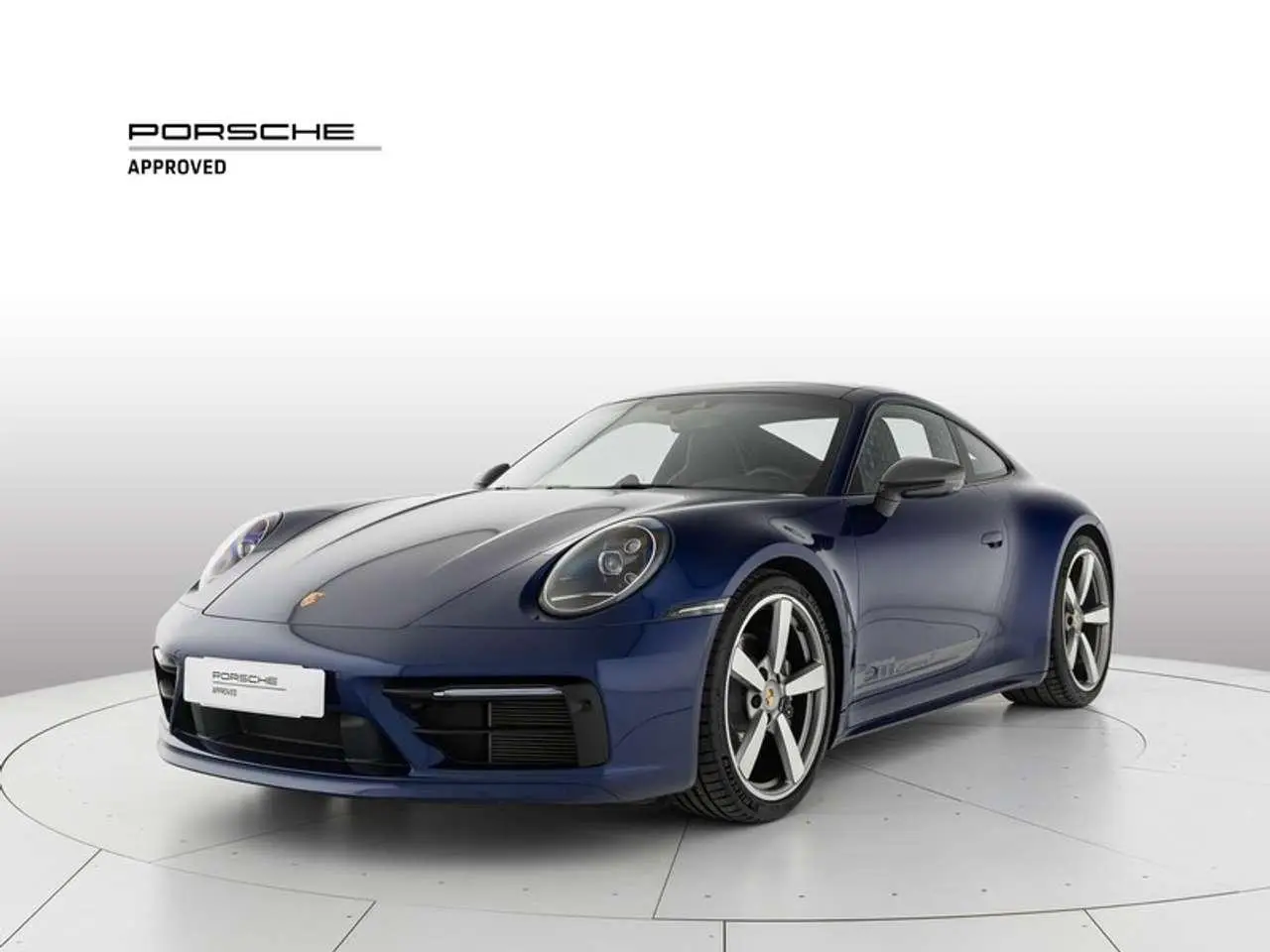 Photo 1 : Porsche 992 2023 Essence