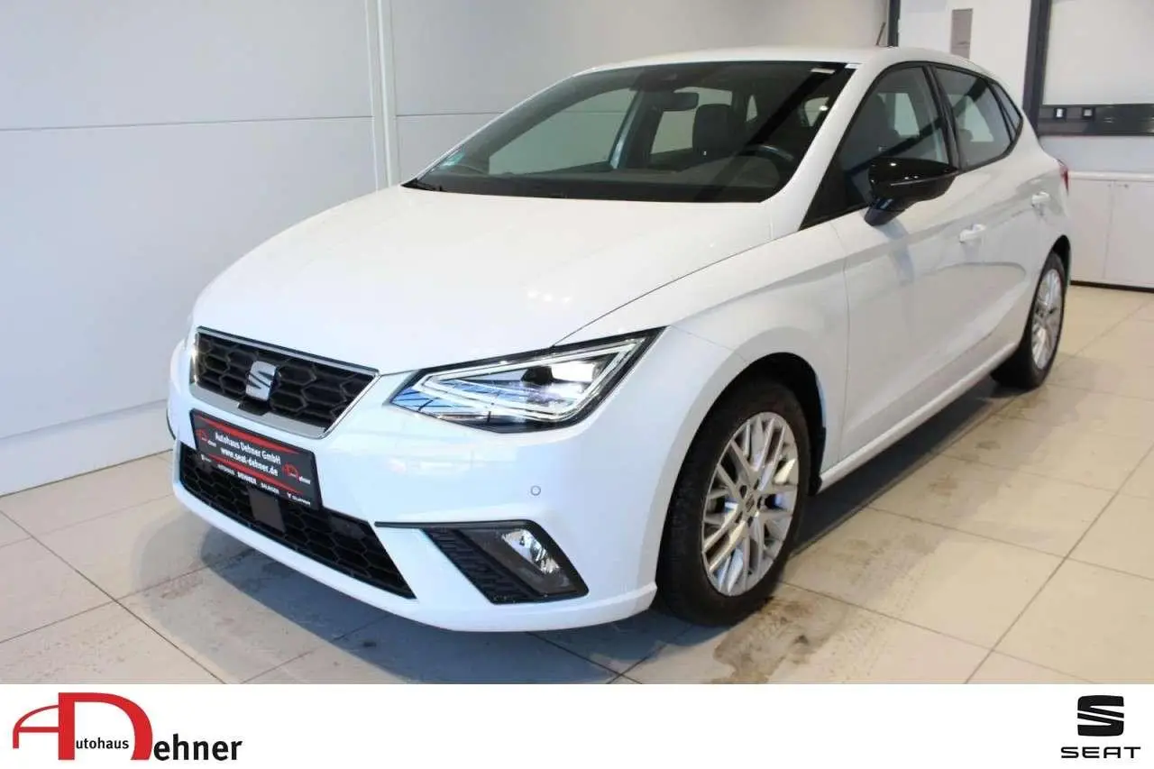 Photo 1 : Seat Ibiza 2023 Petrol