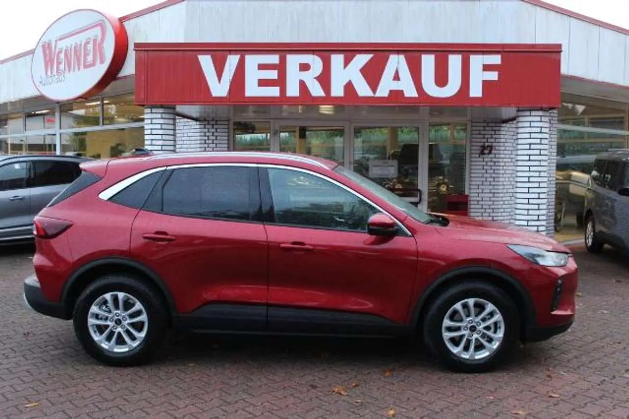 Photo 1 : Ford Kuga 2024 Petrol