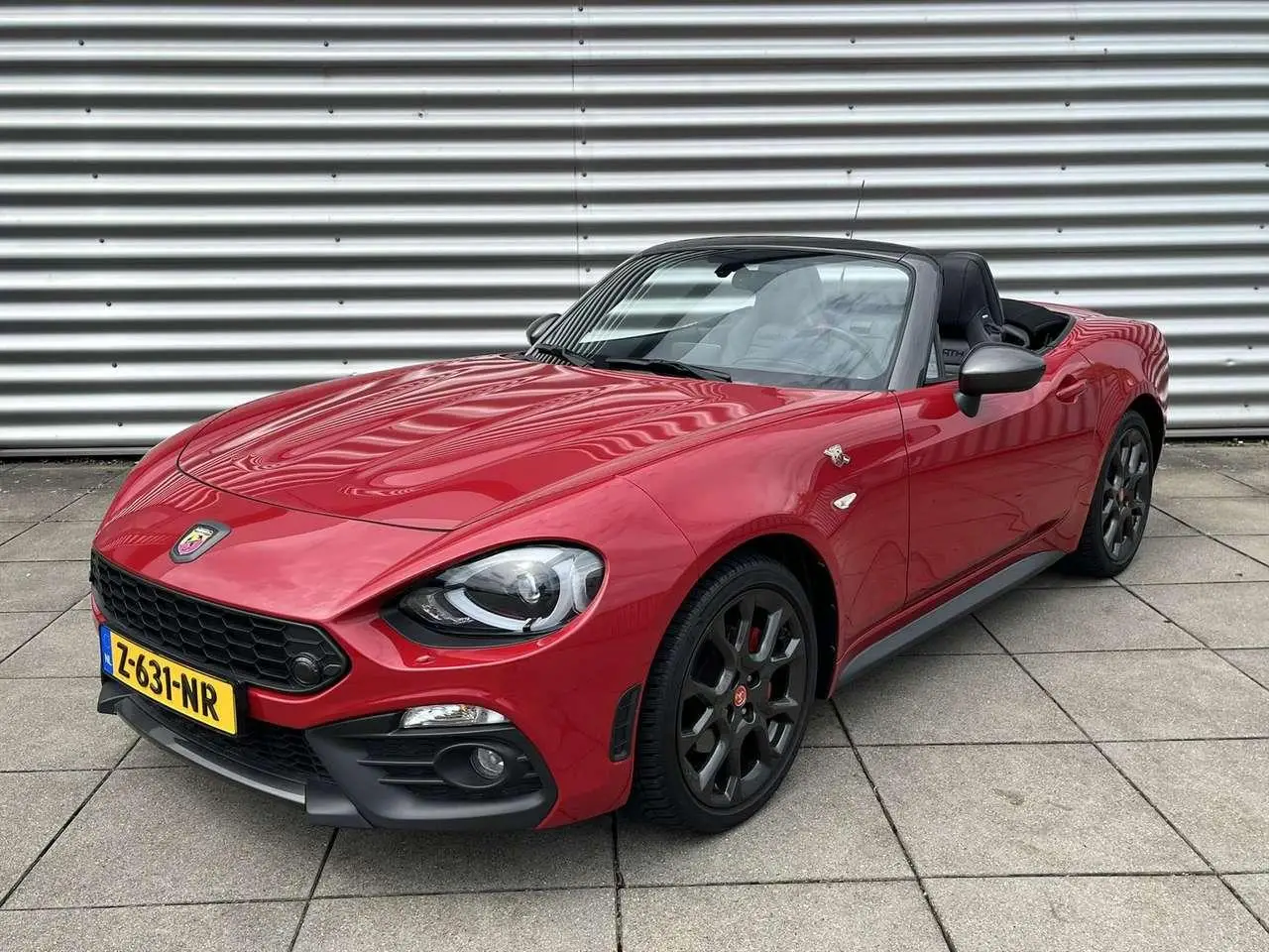 Photo 1 : Abarth 124 Spider 2019 Petrol