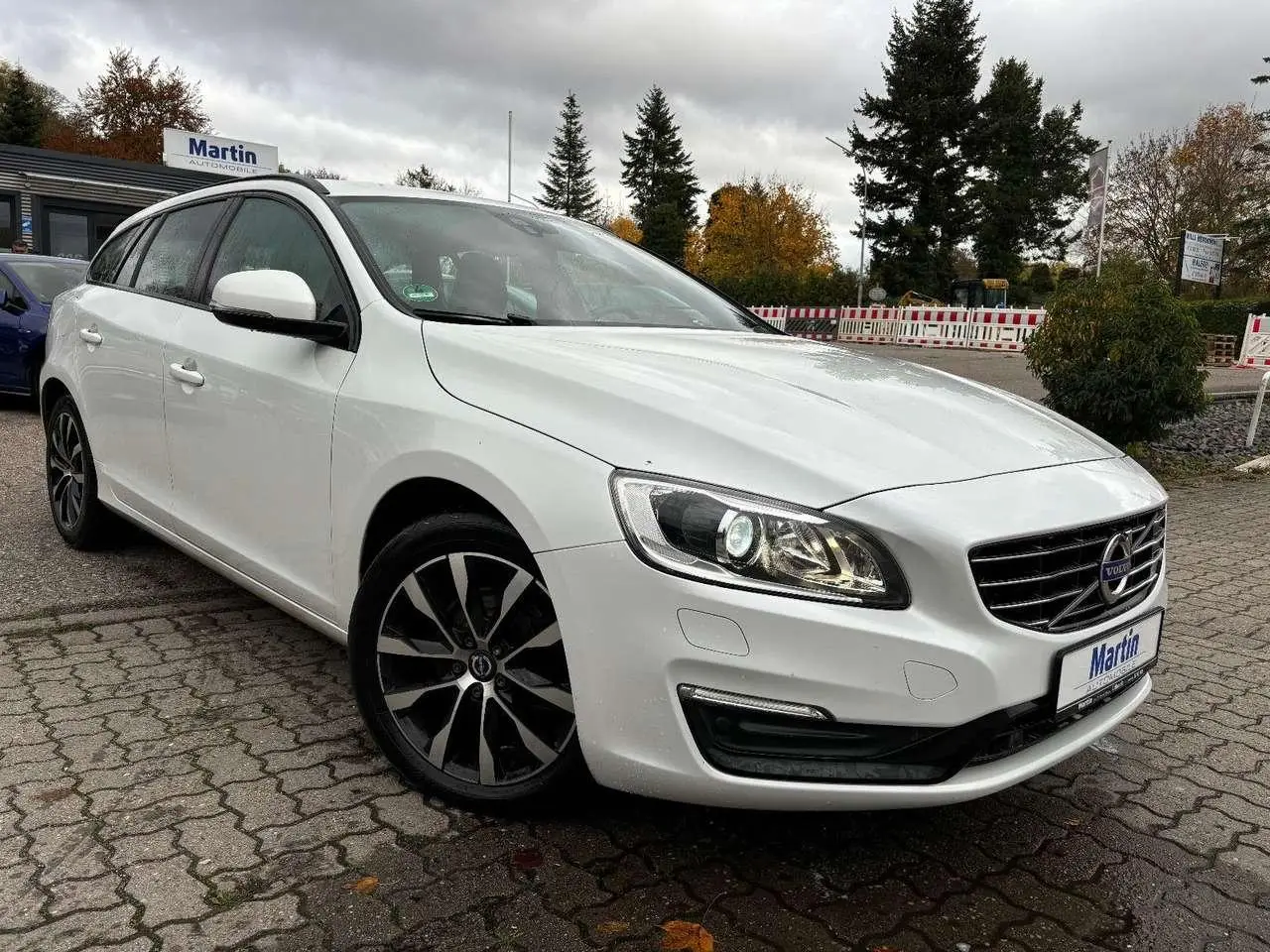 Photo 1 : Volvo V60 2016 Diesel