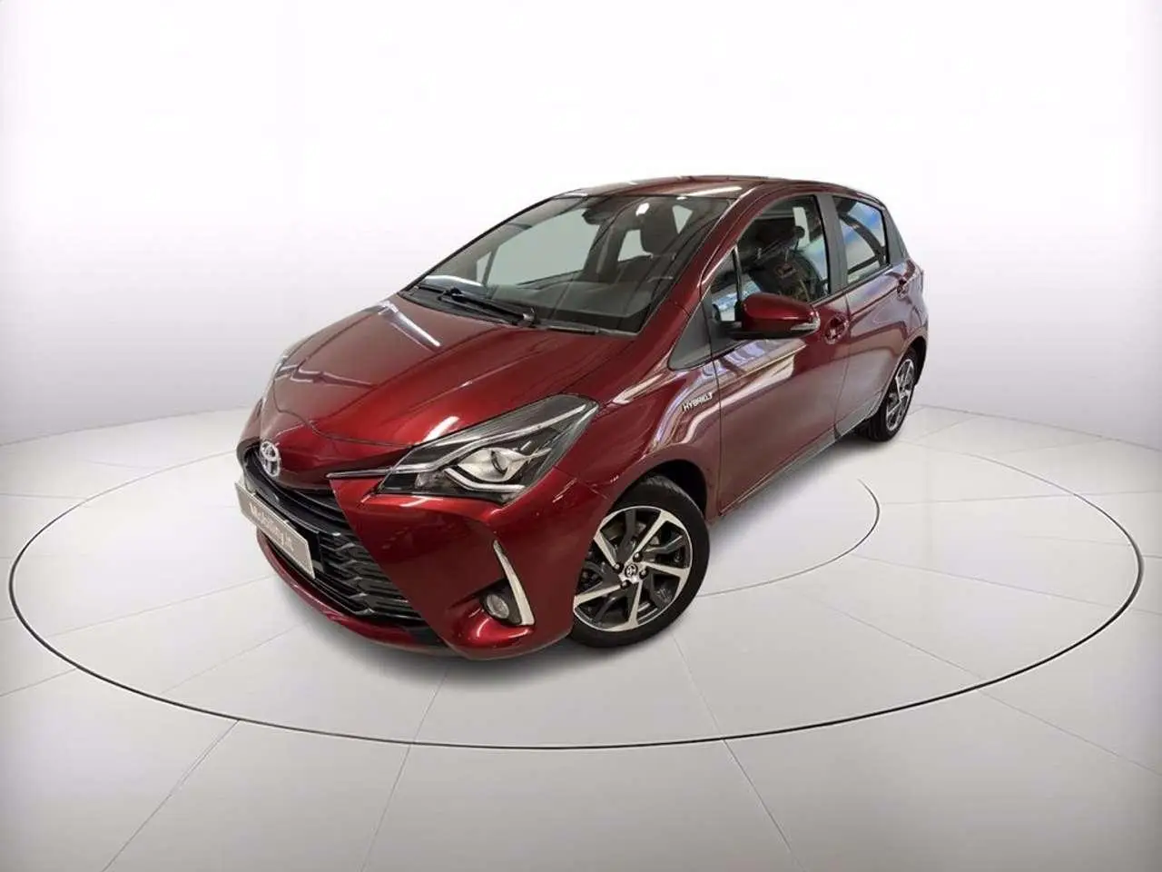 Photo 1 : Toyota Yaris 2019 Hybrid