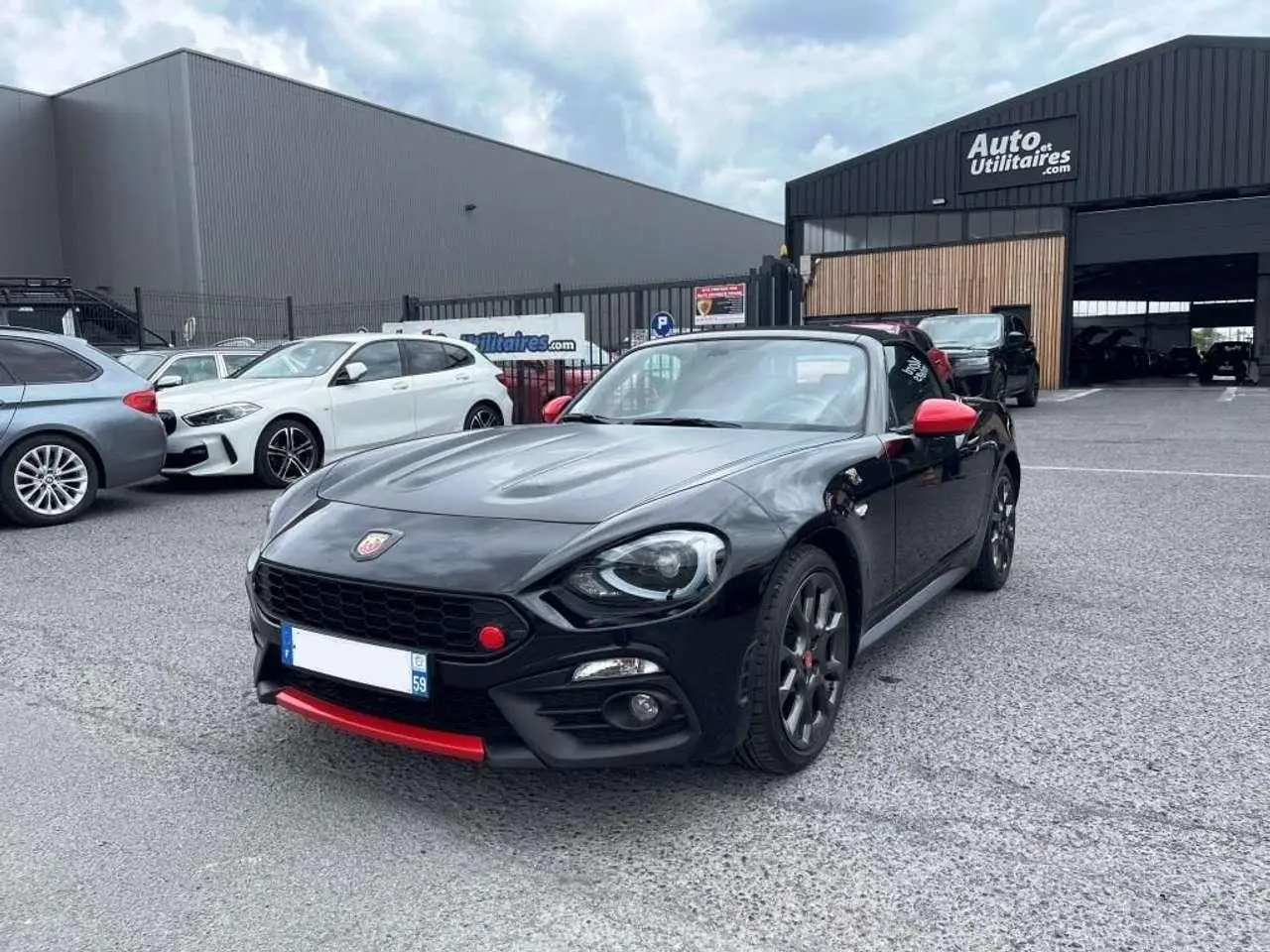 Photo 1 : Abarth 124 Spider 2017 Petrol