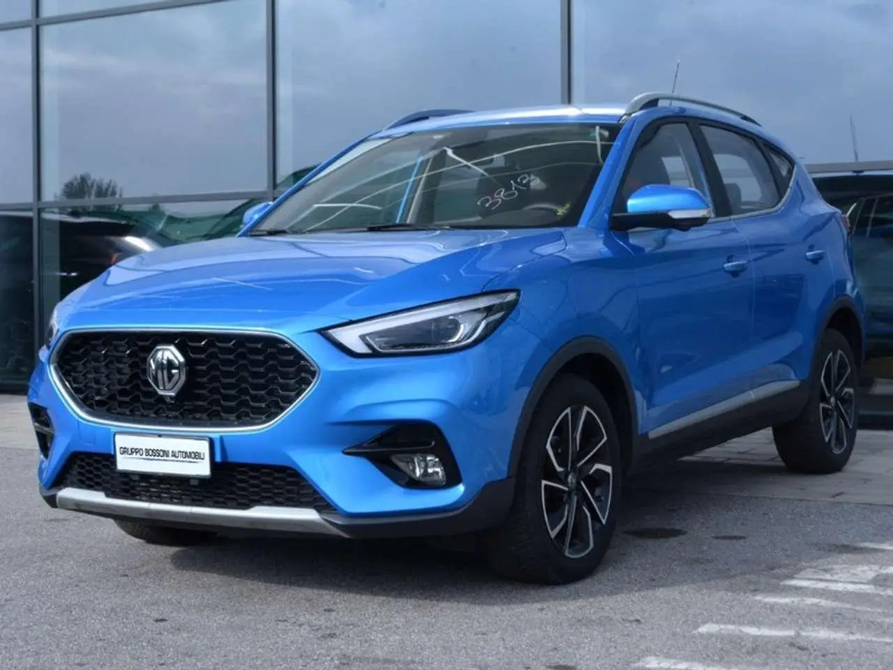 Photo 1 : Mg Zs 2022 Petrol