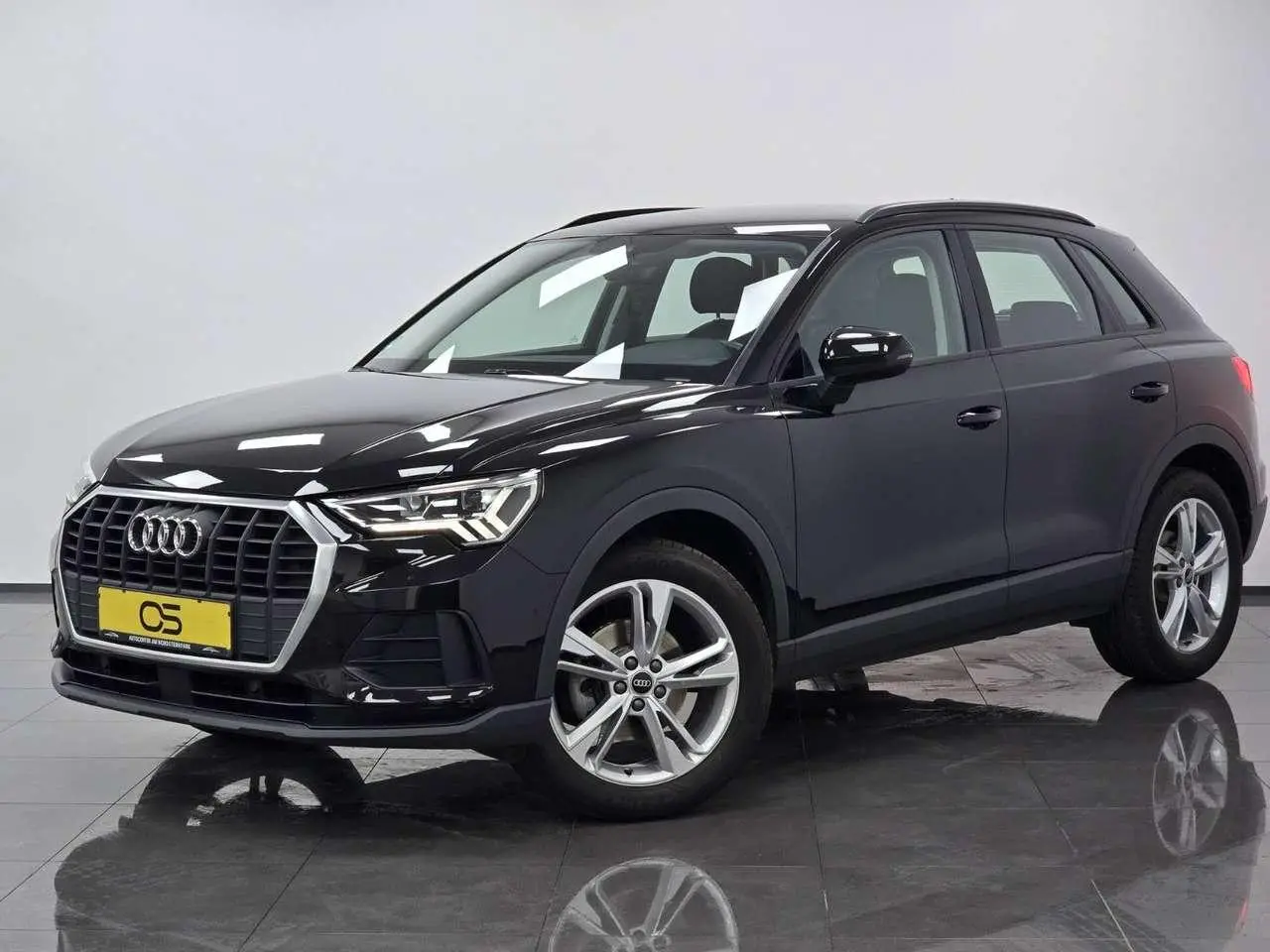 Photo 1 : Audi Q3 2019 Essence