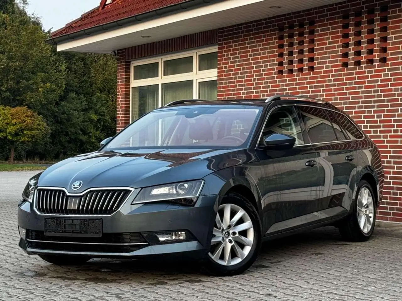 Photo 1 : Skoda Superb 2019 Diesel