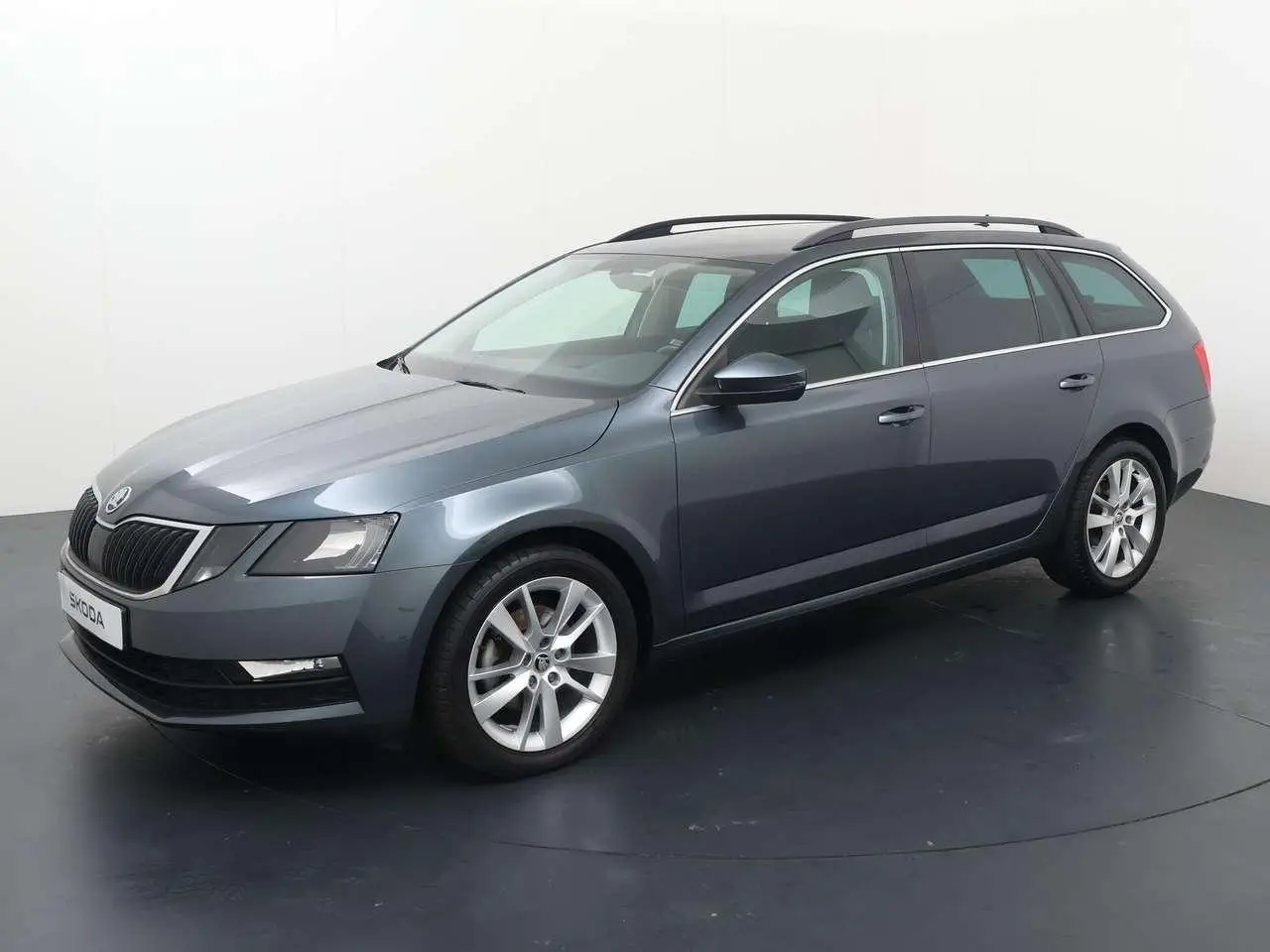 Photo 1 : Skoda Octavia 2020 Petrol