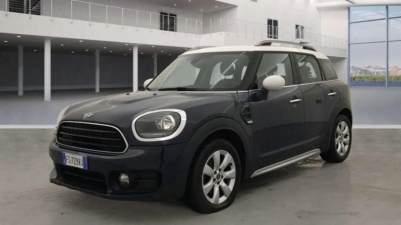 Photo 1 : Mini Cooper 2018 Diesel