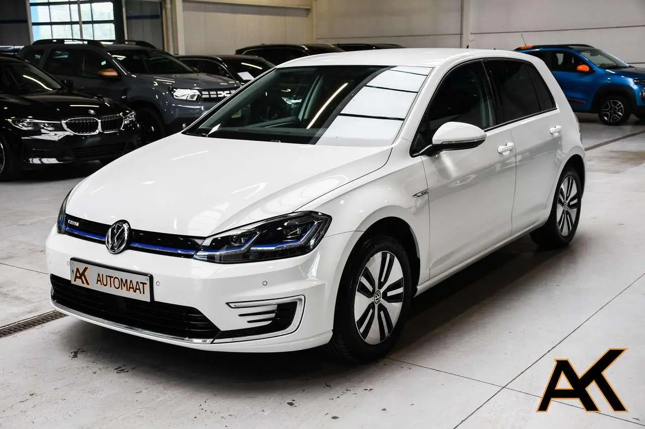 Photo 1 : Volkswagen Golf 2020 Electric