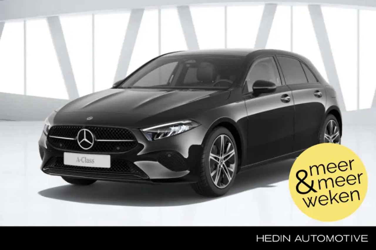 Photo 1 : Mercedes-benz Classe A 2024 Petrol